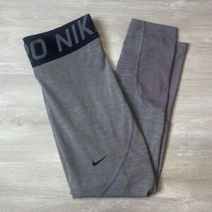 grey nike pro crop leggings